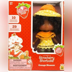 Strawberry Shortcake scented Orange Blossom Doll NEW